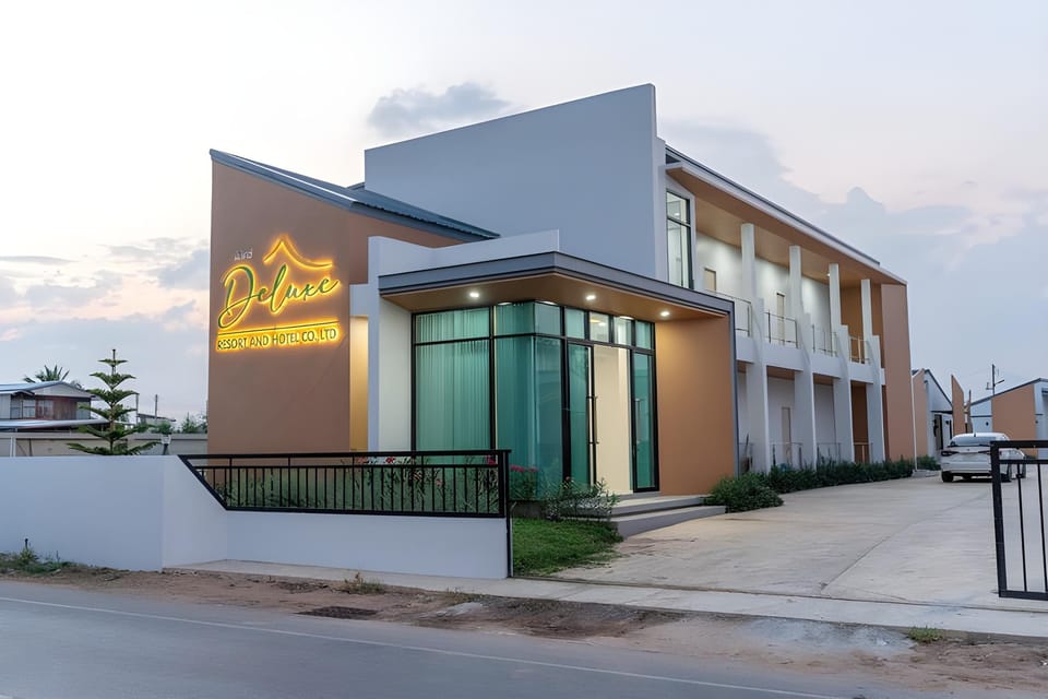 Deluxe Hotel Chaiyaphum Hotel in Thailand