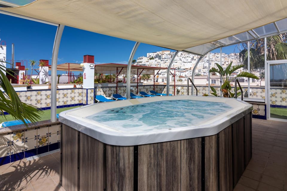 Hot tub