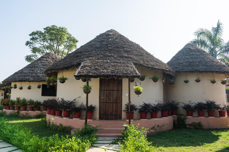 Forest Mud Villas Resort in Uttarakhand