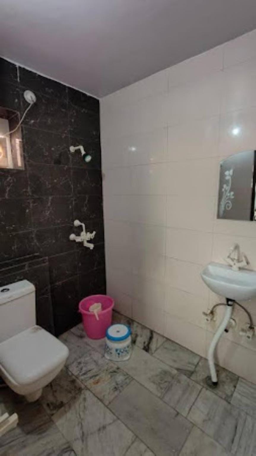 Shri Kailash Dham Vrindavan Uttar Pradesh Hotel in Uttar Pradesh