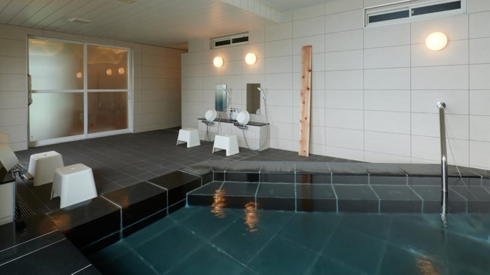 Châterais Roggio Atami Hotel in Shizuoka Prefecture