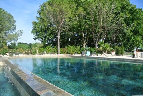Grand Tamaris Hosting Hotel in Arles