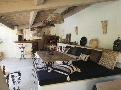Le Mas des Cosme Hotel in Provence-Alpes-Côte d'Azur