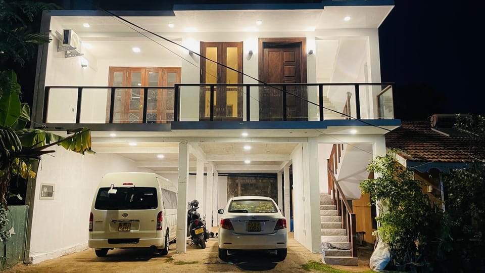 Seaside Residence Negombo Bed and Breakfast in Negombo