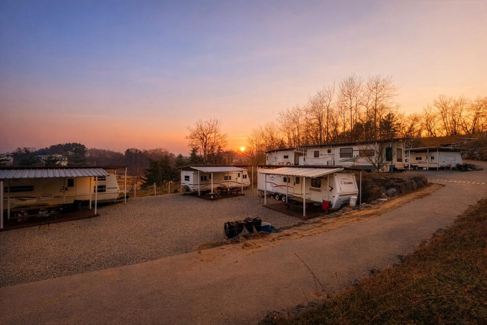 Sokcho Nomad Caravan Hotel in South Korea