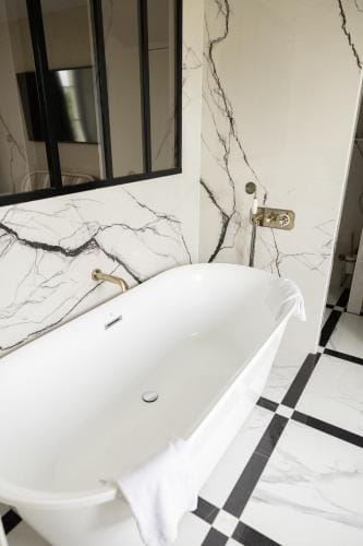 Domaine du Grand Caugy Hotel in Normandy