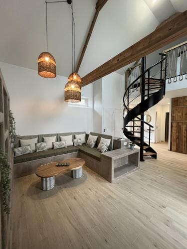 Domaine du Grand Caugy Hotel in Normandy
