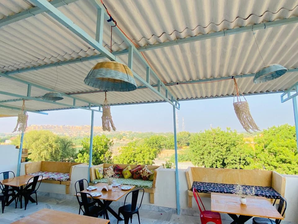 Hotel Veeraj Haveli Jaisalmer Hotel in Rajasthan