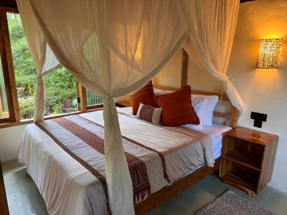 Amenity (Guest room)