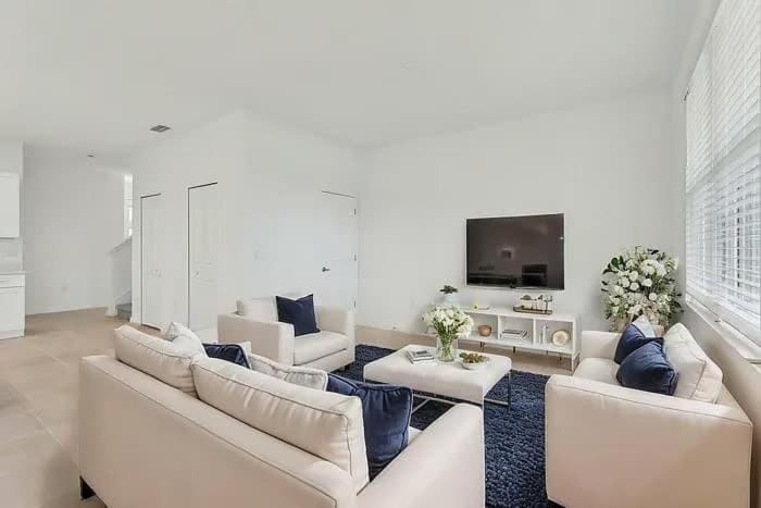 Sunshine Getaway in Heart of Kissimmee Apartment hotel in Poinciana