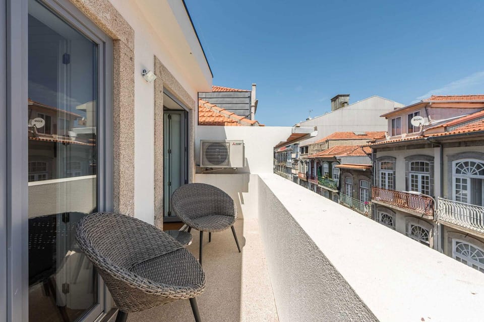 GuestReady - Blueberry Pie in the Balcony Hotel in Porto
