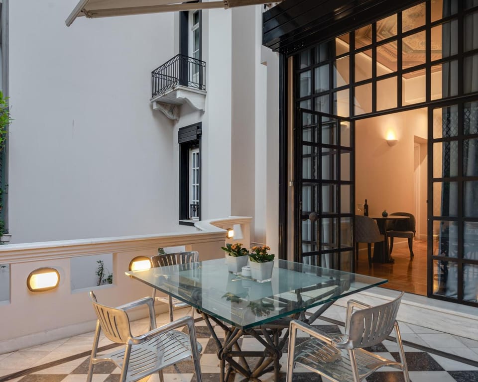 33SolonosSuites Hotel in Athens
