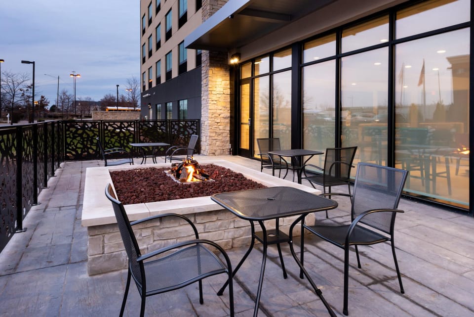 Holiday Inn Express and Suites Romeoville Joliet North By IHG Hotel in Bolingbrook