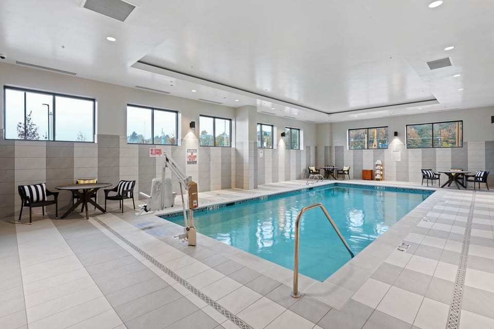 Hotel Indigo Everett - Waterfront Place By IHG Hotel in Everett
