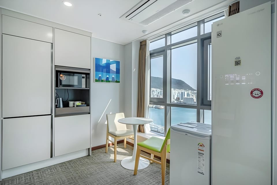 Griffin Bay Hotel Hotel in Busan
