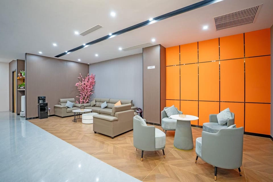 Aifeel - Nanjing Yangtze River Bridge Aolin Plaza Hotel in Nanjing