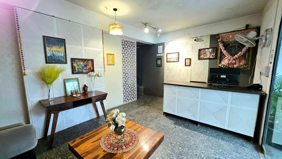 Moksh Hotel Hotel in Noida