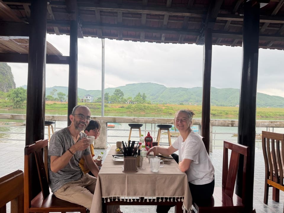 Sunbeam village Phong Nha Hotel in Laos