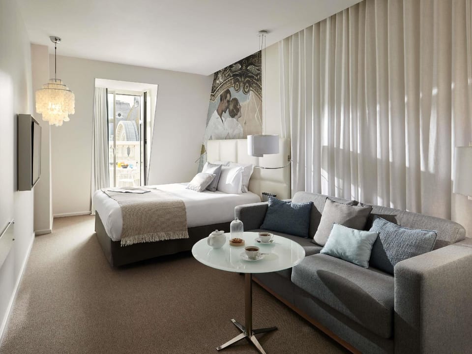 Guestroom