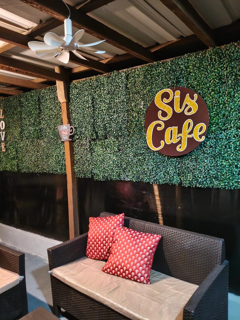 Sis B&B Bed and Breakfast in Dumaguete