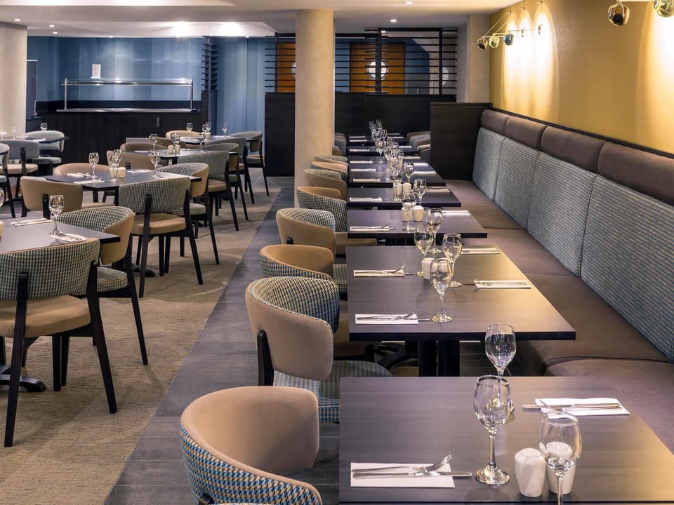 Mercure London Heathrow Hotel in Hayes