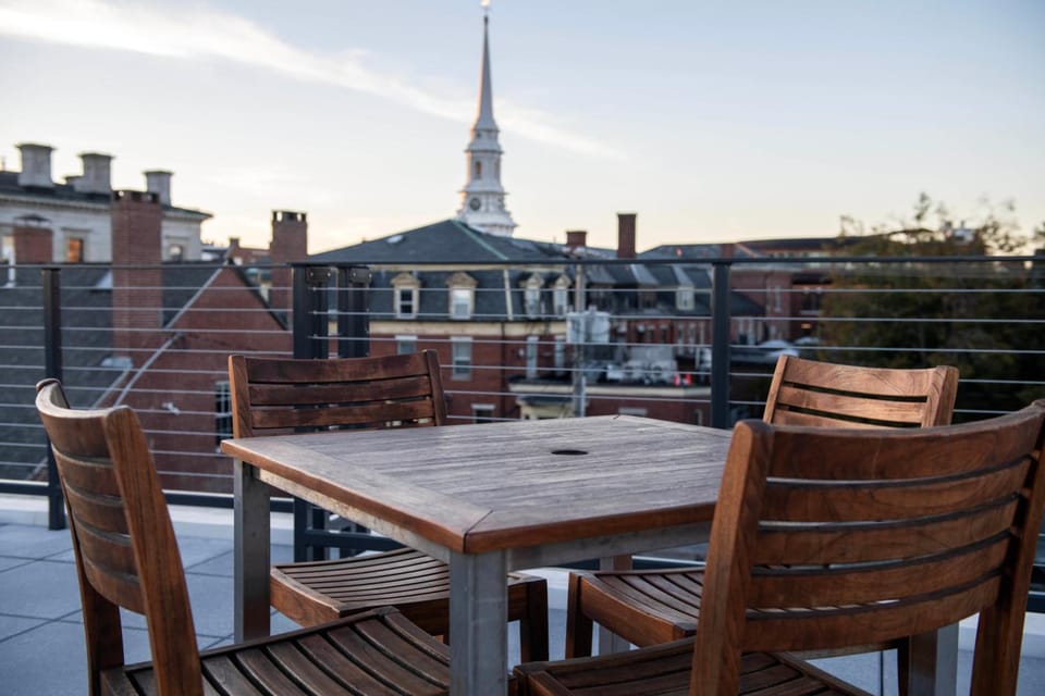Treadwell Mansion Hotel in Portsmouth
