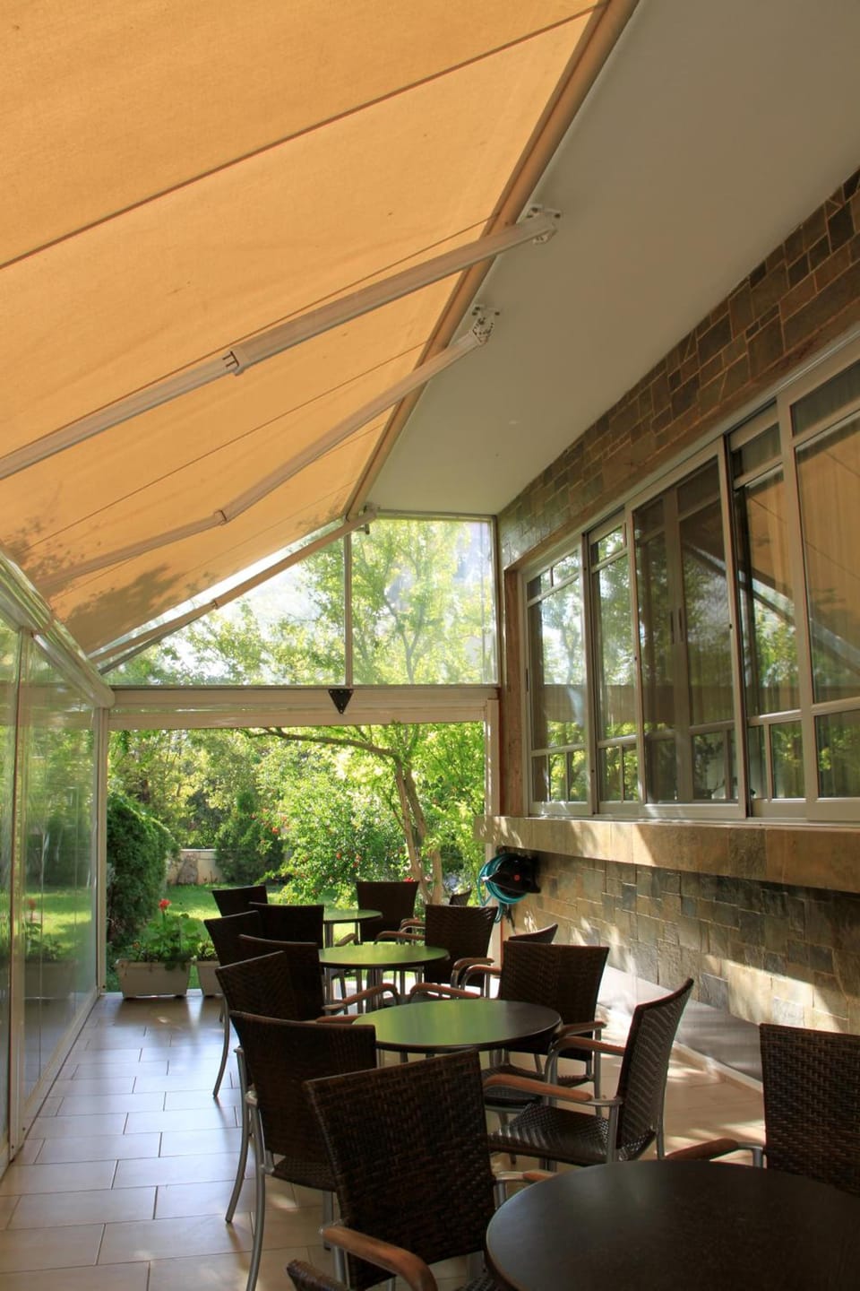 Hotel Platon Hotel in North Athens Regional Unit, Greece