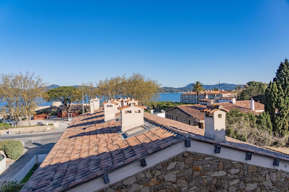 Charming 4P studio - Sea view Hotel in Saint-Tropez