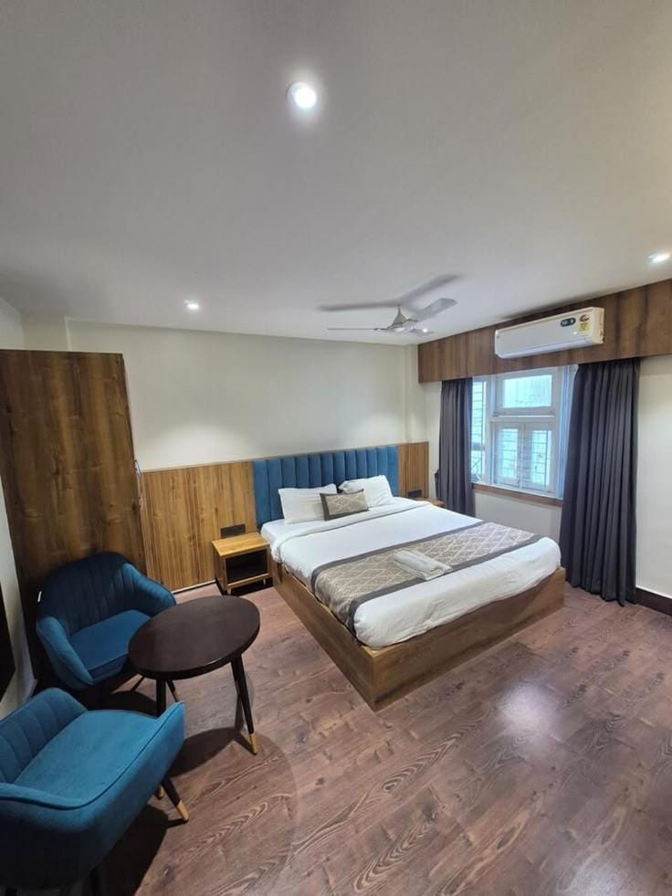 HOTEL AVENUE SUITES Hotel in Gujarat