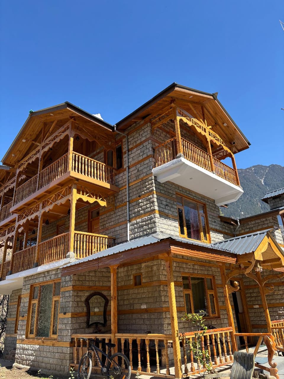 Soma Serene Stays Hotel in Himachal Pradesh