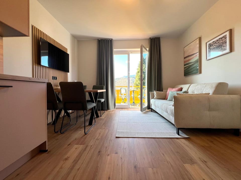 Haus Golker, Ferienwohnungen & Frühstückspension Apartment hotel in Carinthia, Austria