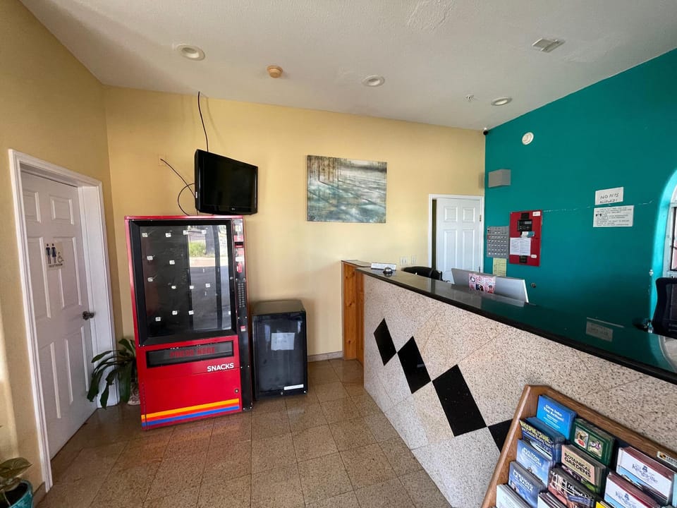 Airport Inn & Suites Corpus Christi I 37 Hotel in Corpus Christi