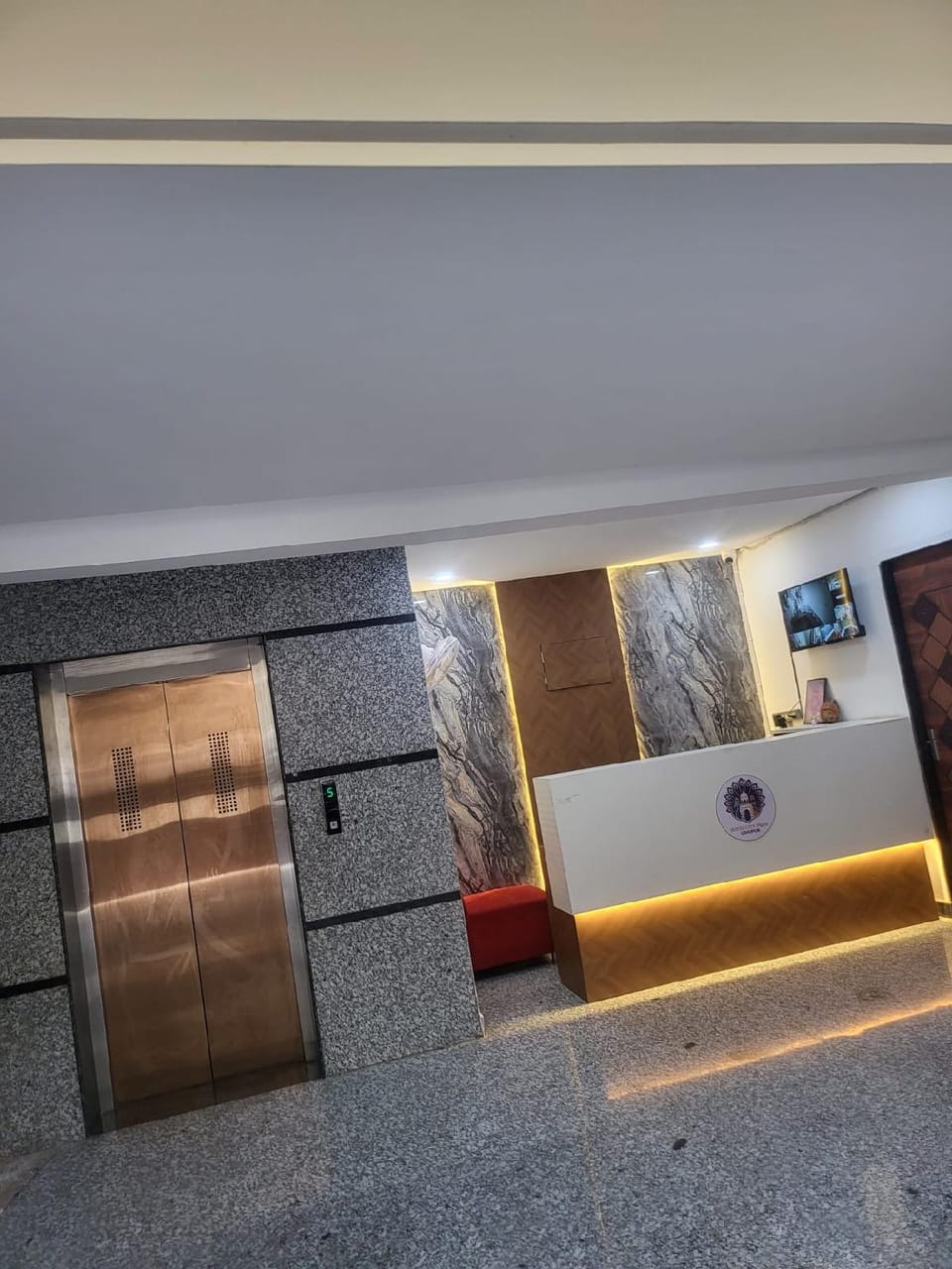 Hotel City Pride - Udaipur Hotel in Gujarat
