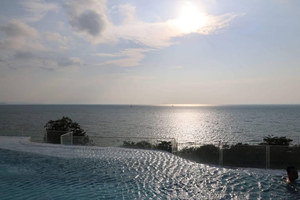 Timeless Residence Pattaya Hotel in Pattaya City