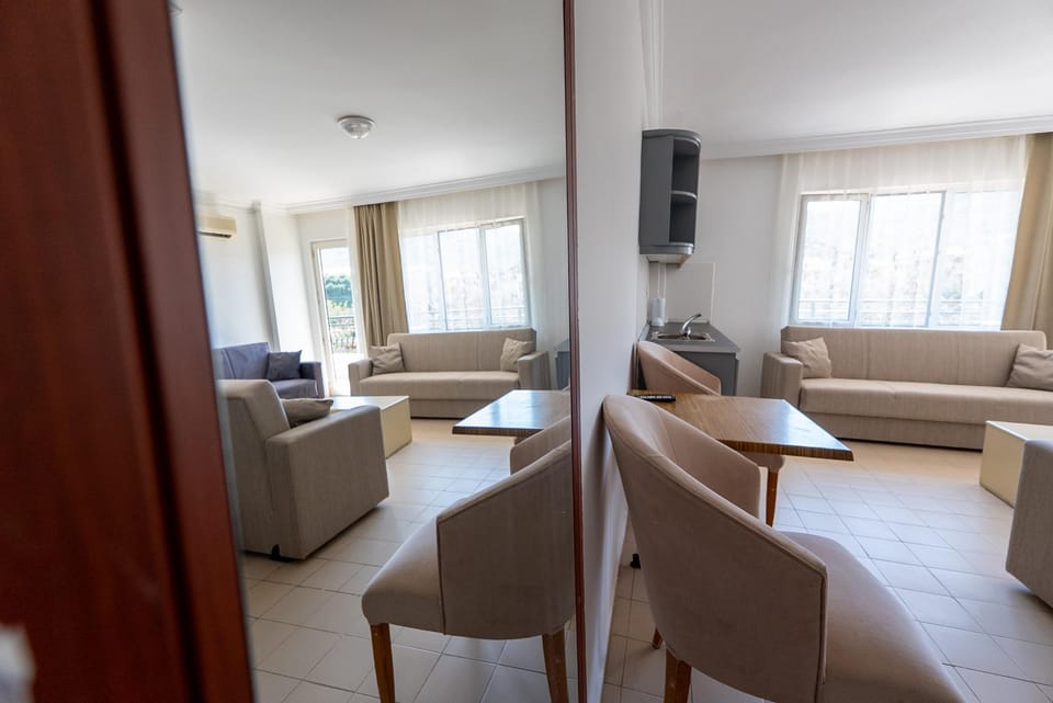 AVİSOS HOTEL AND APART MARMARİS Hotel in Marmaris