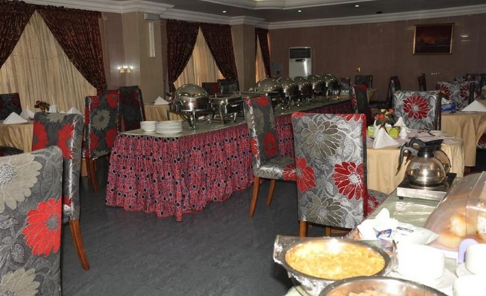 Valencia Hotel Hotel in Abuja