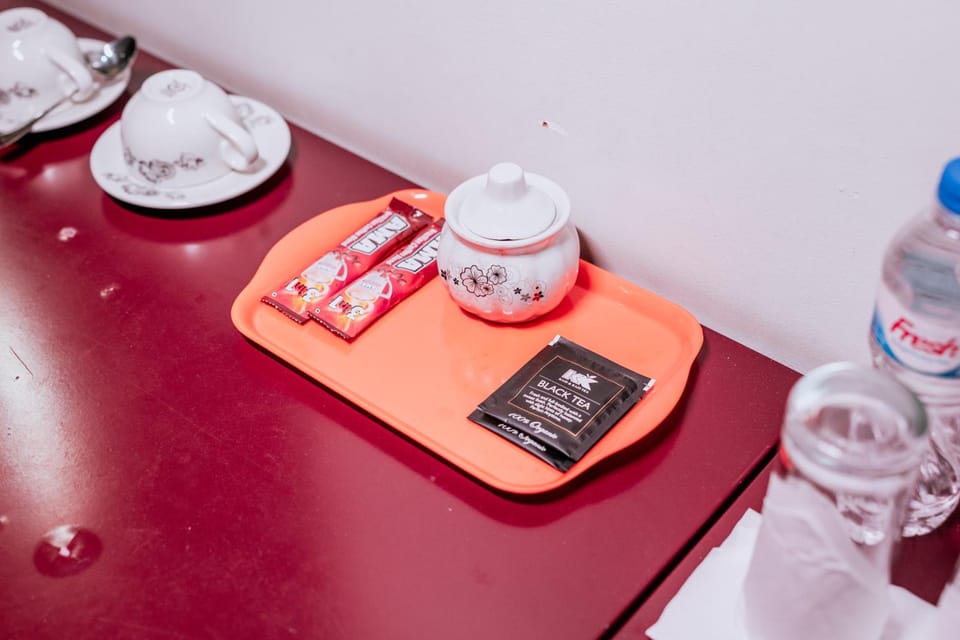 Hotel Crown Hotel in West Bengal