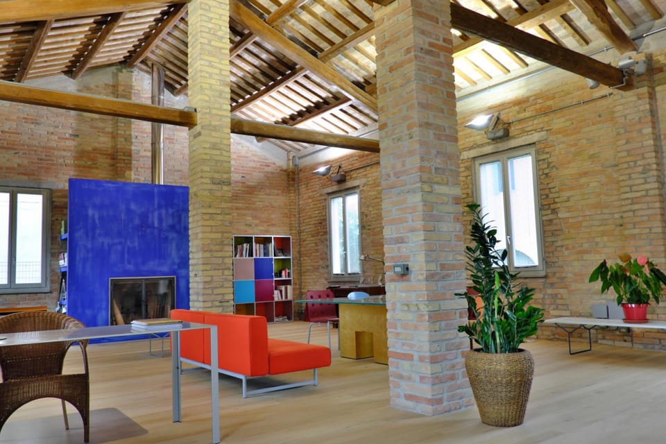 INVENTO bnb unconventional maison Hotel in Civitanova Marche