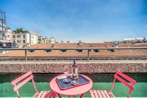 Milhouse Suites Duomo Hotel in Milan