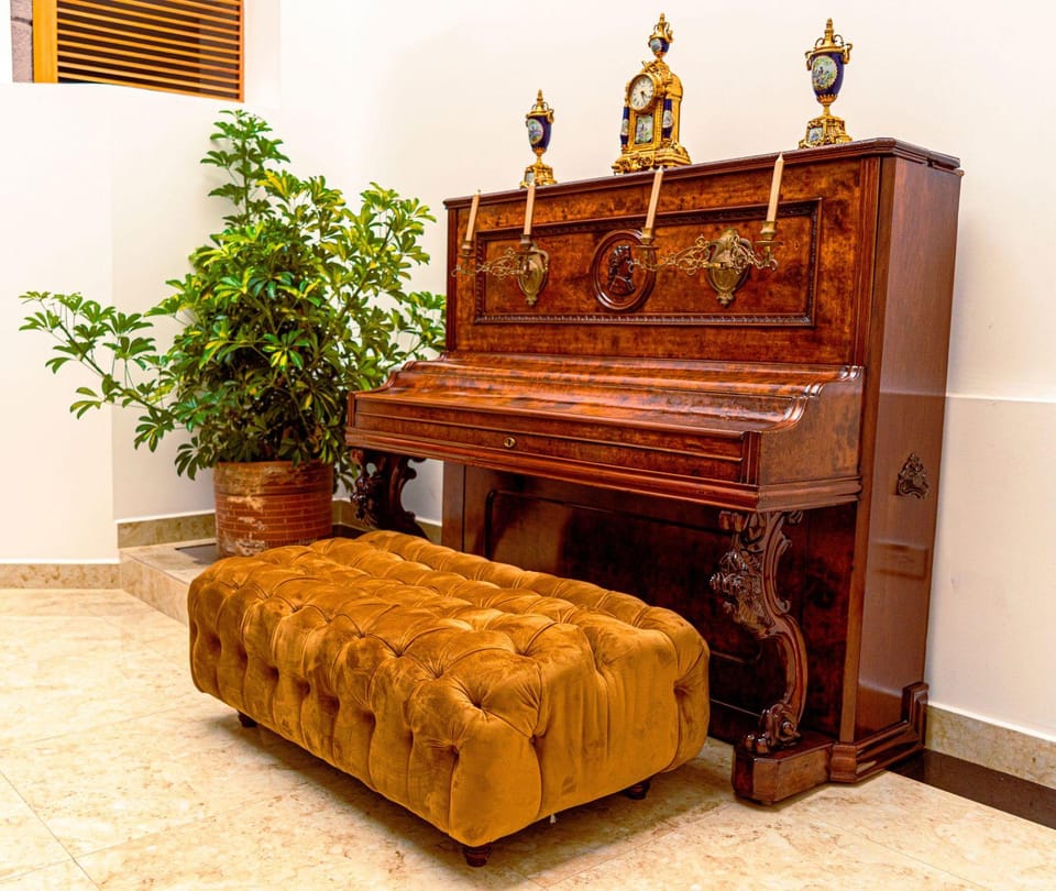 Catedral Internacional Hotel in Quito