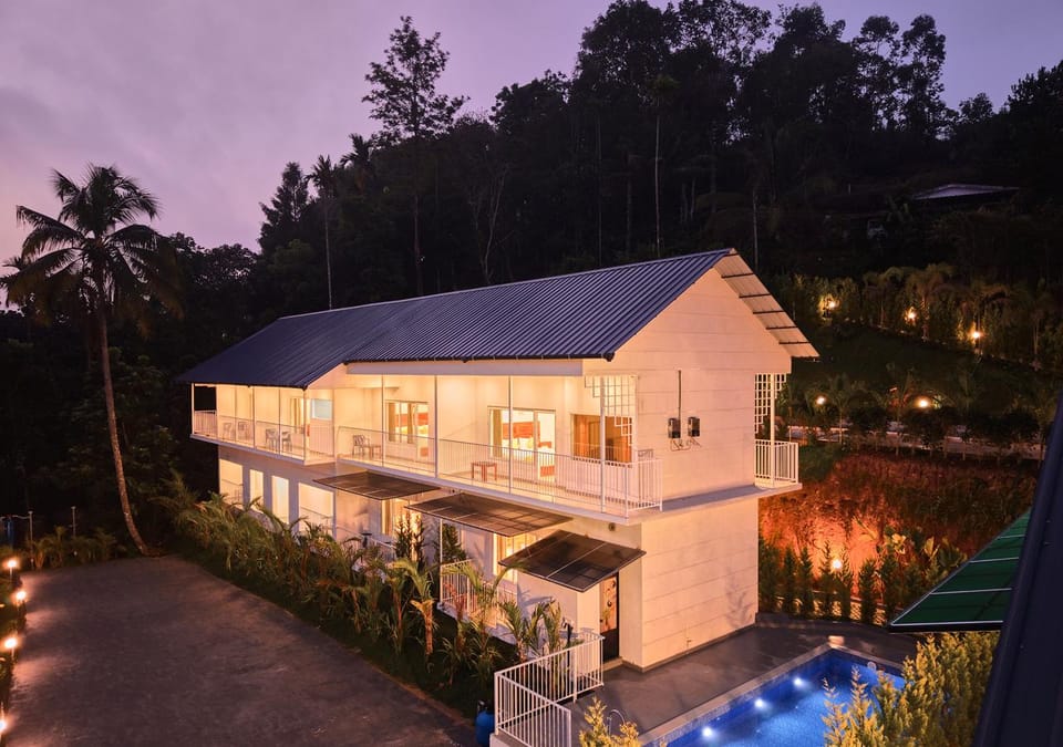 Ice Cliff Munnar by VOYE HOMES Resort in Kerala