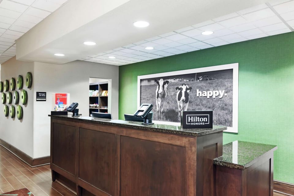Hampton Inn & Suites Shreveport/Bossier City at Airline Drive Hotel in Bossier City