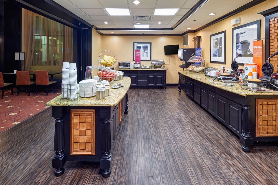 Hampton Inn & Suites Longview North Hotel in Longview