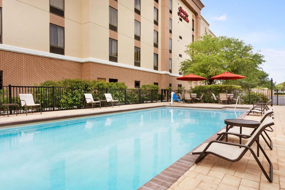 Hampton Inn & Suites Largo Hotel in Largo