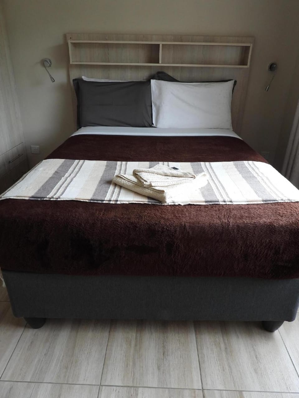 2 Bed Apartment With En-suite Kitchenette - 2065 Hotel in Harare