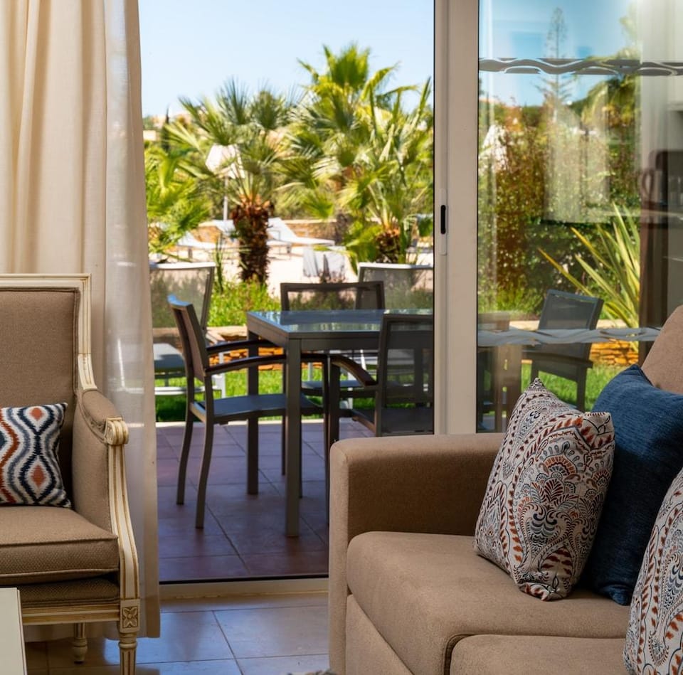 Monte Santo Resort Hotel in Carvoeiro