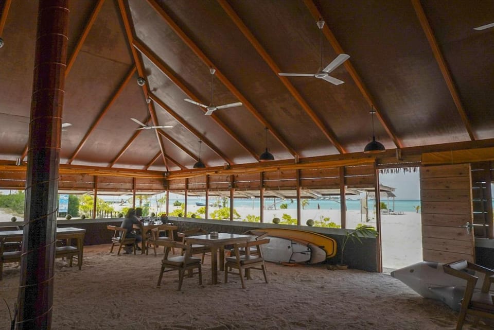 Valley Palm Seaview Hotel in Maldives