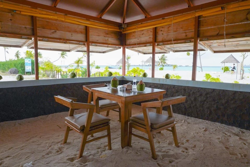 Valley Palm Seaview Hotel in Maldives