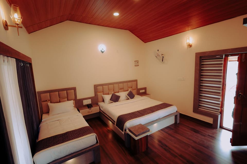 MOUNTAIN PEAK RESORT Bed and Breakfast in Sakleshpur