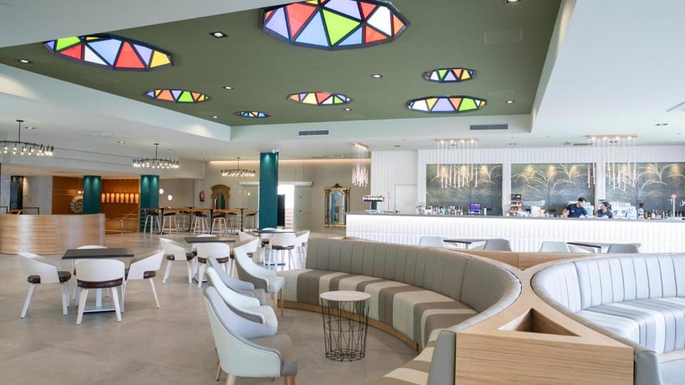 Evenia Olympic Garden Hotel in Lloret de Mar